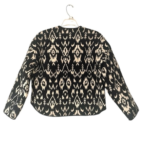 New ZARA Print Puffer Jacket With Front Patch Pockets And Side Vents - Picture 8 of 10